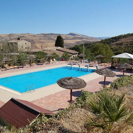 Ciolino Sleeps 4 Pool Wifi Appartamento *