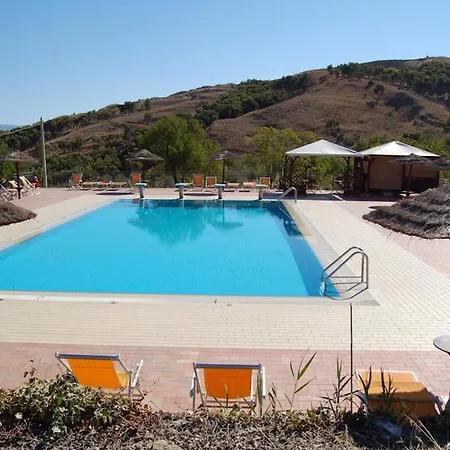 Ciolino Sleeps 4 Pool Wifi *